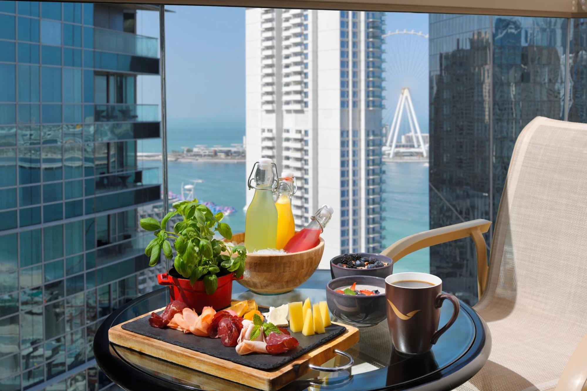 Mövenpick Jumeirah Hotel Dubai