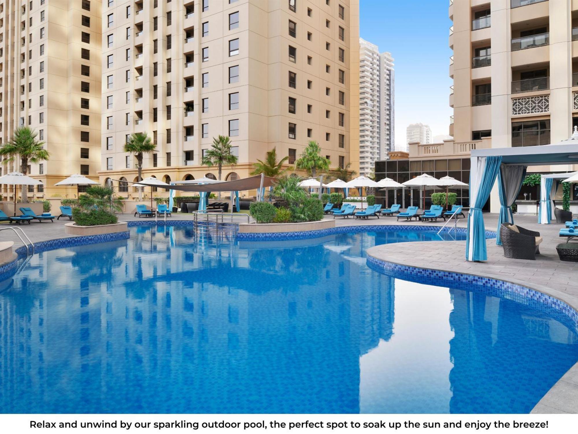 Mövenpick Jumeirah Hotel 5*